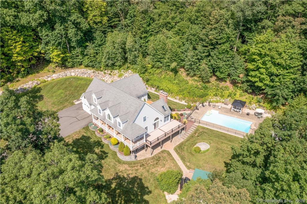 93 Oakwood Drive