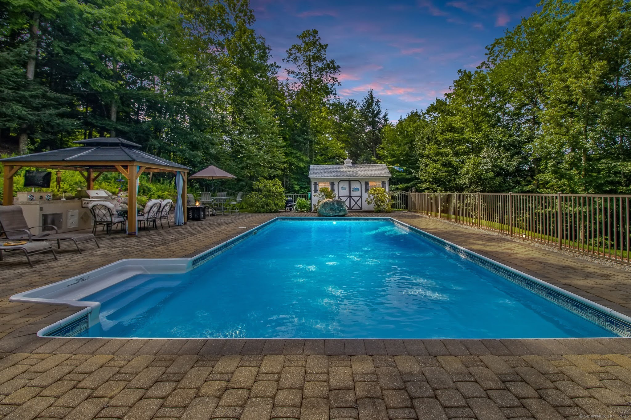 93 Oakwood Drive