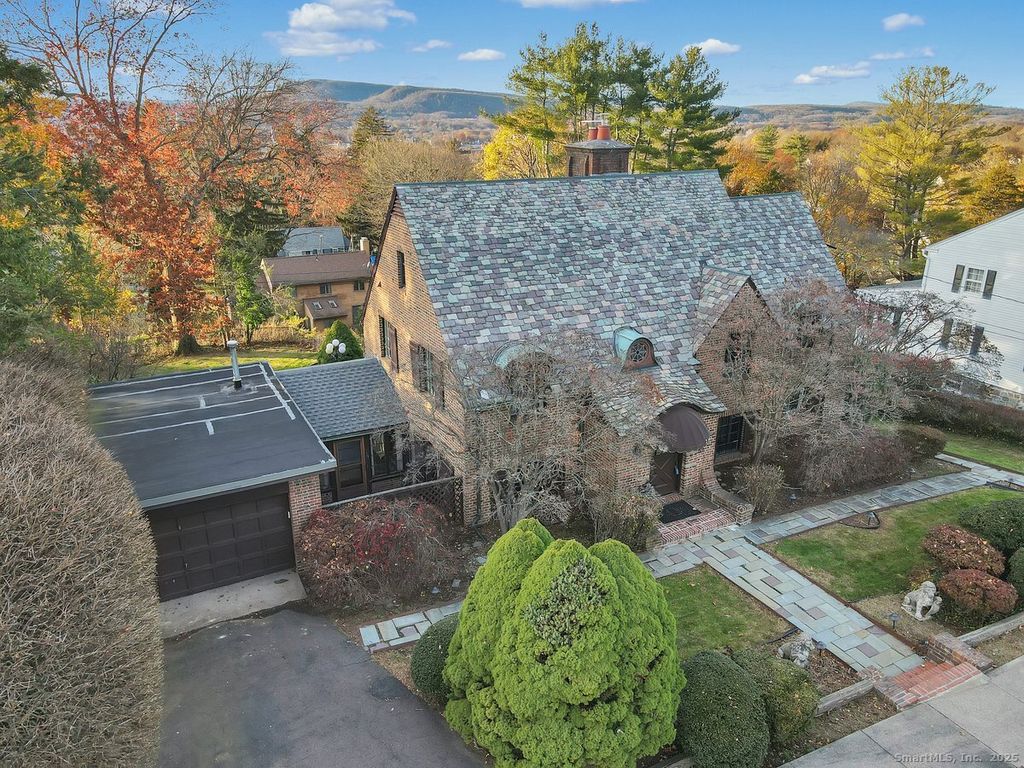 Photo of 51 Hillcrest Terrace, Meriden, CT 06450 (MLS # 24139290)