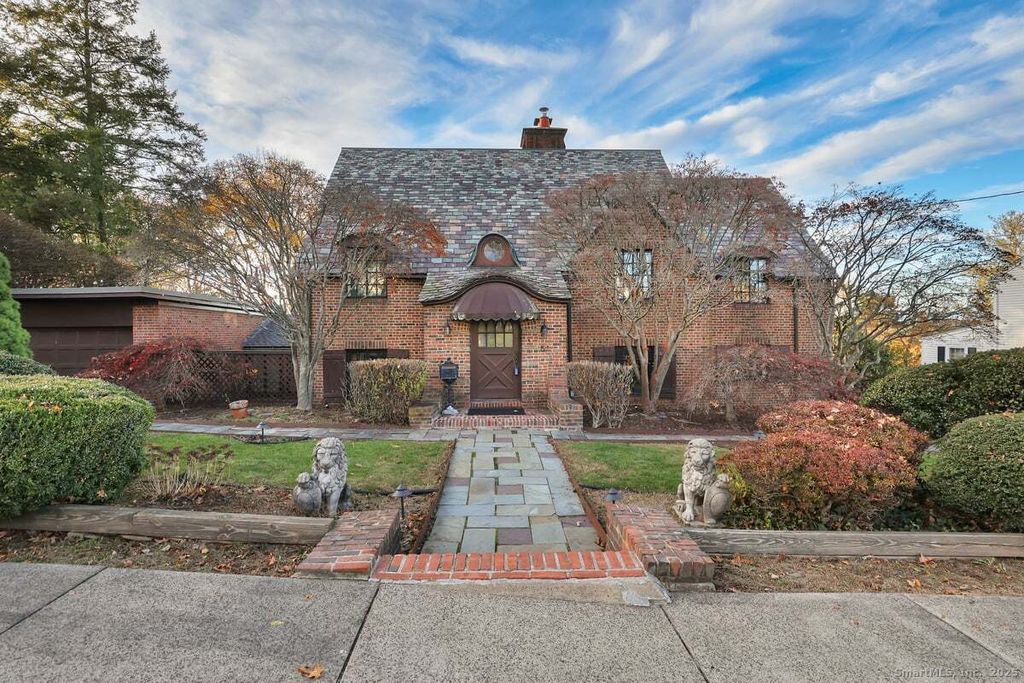 Photo of 51 Hillcrest Terrace, Meriden, CT 06450 (MLS # 24139290)