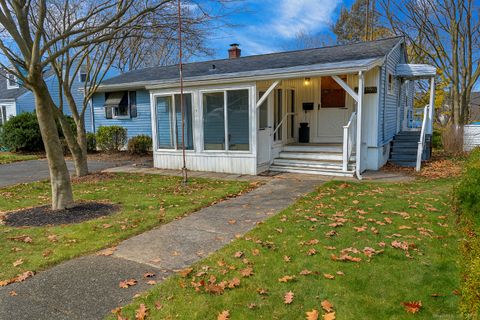 19 Carriage Drive Wallingford CT 06492