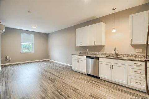 Tiny photo for 9 Steele Boulevard #201, Berlin, CT 06037 (MLS # 24150174)