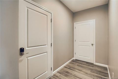 Tiny photo for 9 Steele Boulevard #201, Berlin, CT 06037 (MLS # 24150174)