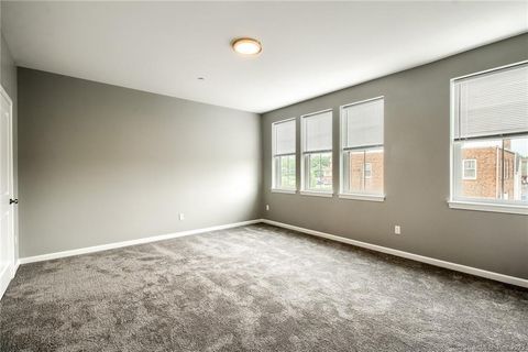 Tiny photo for 9 Steele Boulevard #201, Berlin, CT 06037 (MLS # 24150174)