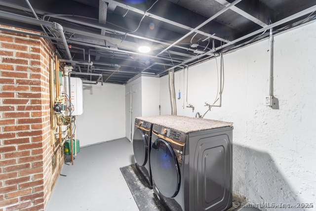 41 Arnold Drive, East Hartford, Connecticut image 8