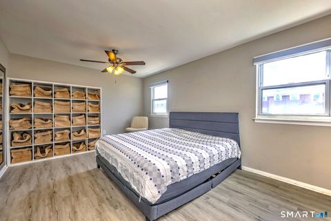 Tiny photo for 65 E Broadway #B, Milford, CT 06460 (MLS # 24165042)