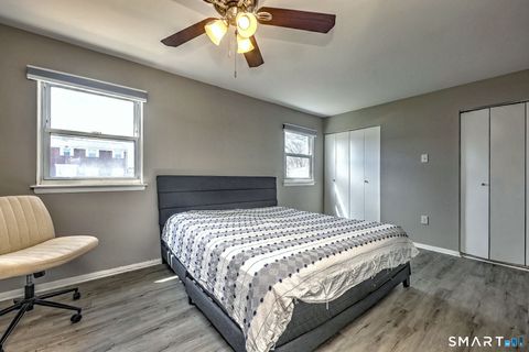 Tiny photo for 65 E Broadway #B, Milford, CT 06460 (MLS # 24165042)