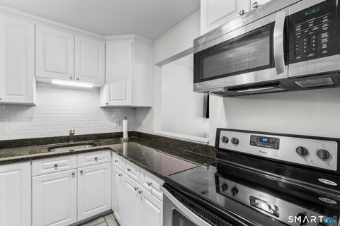 Tiny photo for 31 High Street #4-2C, Norwalk, CT 06851 (MLS # 24146311)