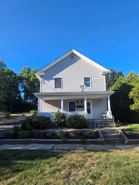 Photo of 82 Jacobs Street #2nd Floor, Bristol, CT 06010 (MLS # 24124611)