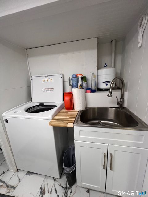 Tiny photo for 556 Pepper Street, Monroe, CT 06468 (MLS # 24164382)