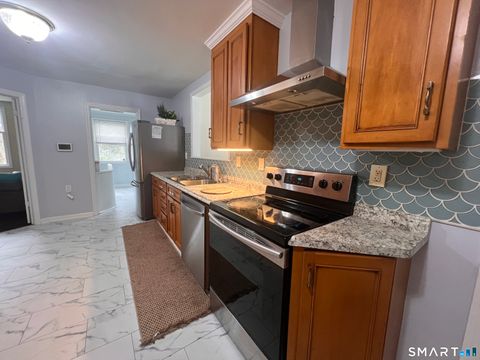 Tiny photo for 556 Pepper Street, Monroe, CT 06468 (MLS # 24164382)