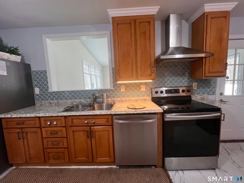 Tiny photo for 556 Pepper Street, Monroe, CT 06468 (MLS # 24164382)