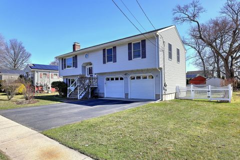 211 Merwin Avenue, Milford, CT 06460 - MLS#: 24080915