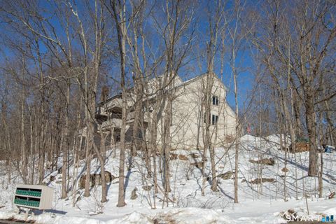 Tiny photo for 104 Wauwinet Trail #104, Guilford, CT 06437 (MLS # 24154117)