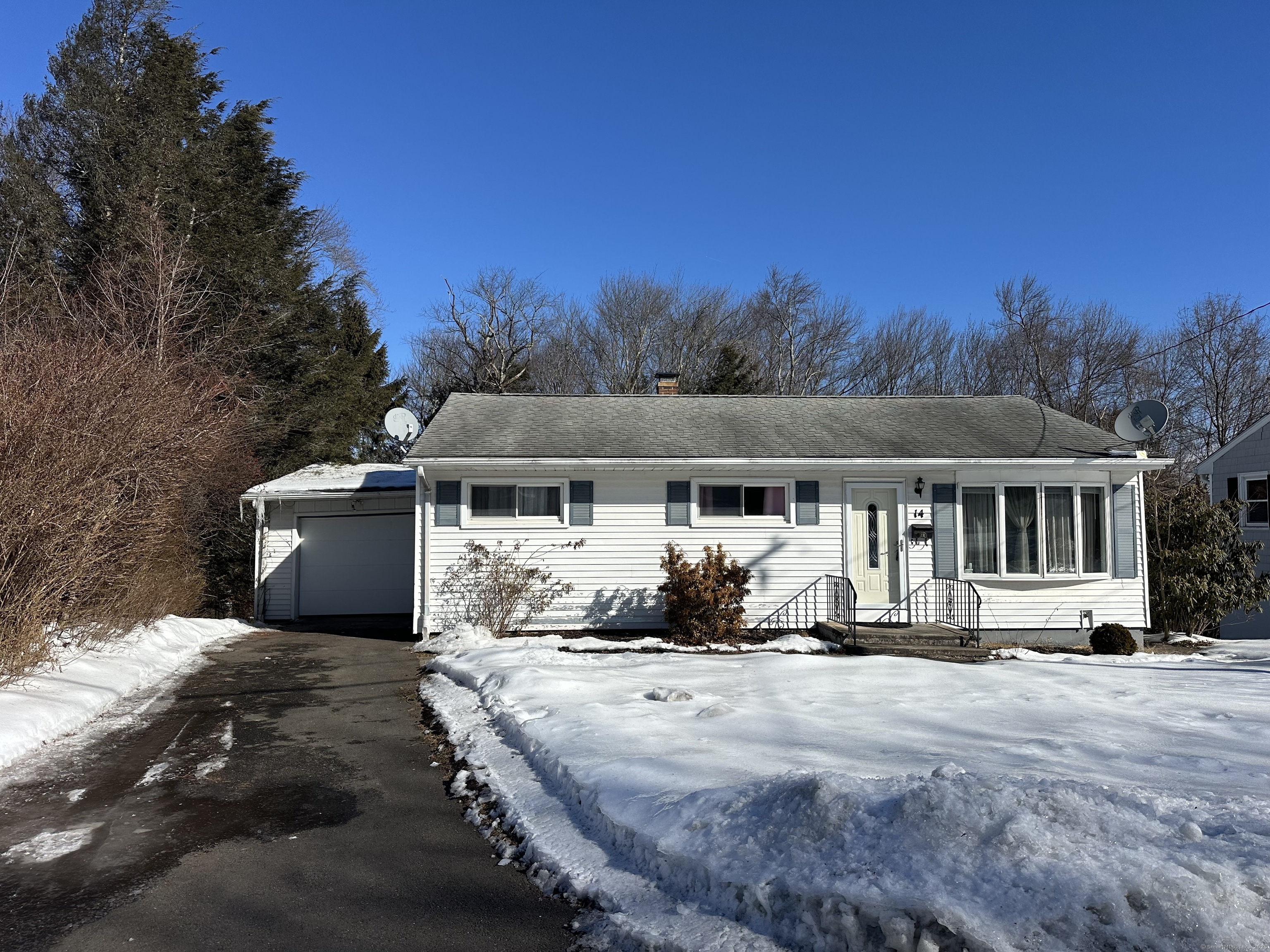 Photo 1 of Grandview Avenue, Watertown, Connecticut, $2,300, Web #: 24070990