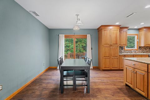 Tiny photo for 40 Abbey Court, Cheshire, CT 06410 (MLS # 24163131)