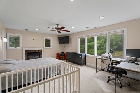 Tiny photo for 40 Abbey Court, Cheshire, CT 06410 (MLS # 24163131)