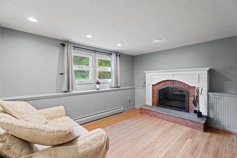 Tiny photo for 40 Abbey Court, Cheshire, CT 06410 (MLS # 24163131)