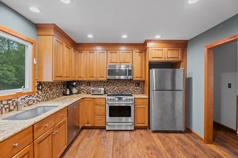 Tiny photo for 40 Abbey Court, Cheshire, CT 06410 (MLS # 24163131)