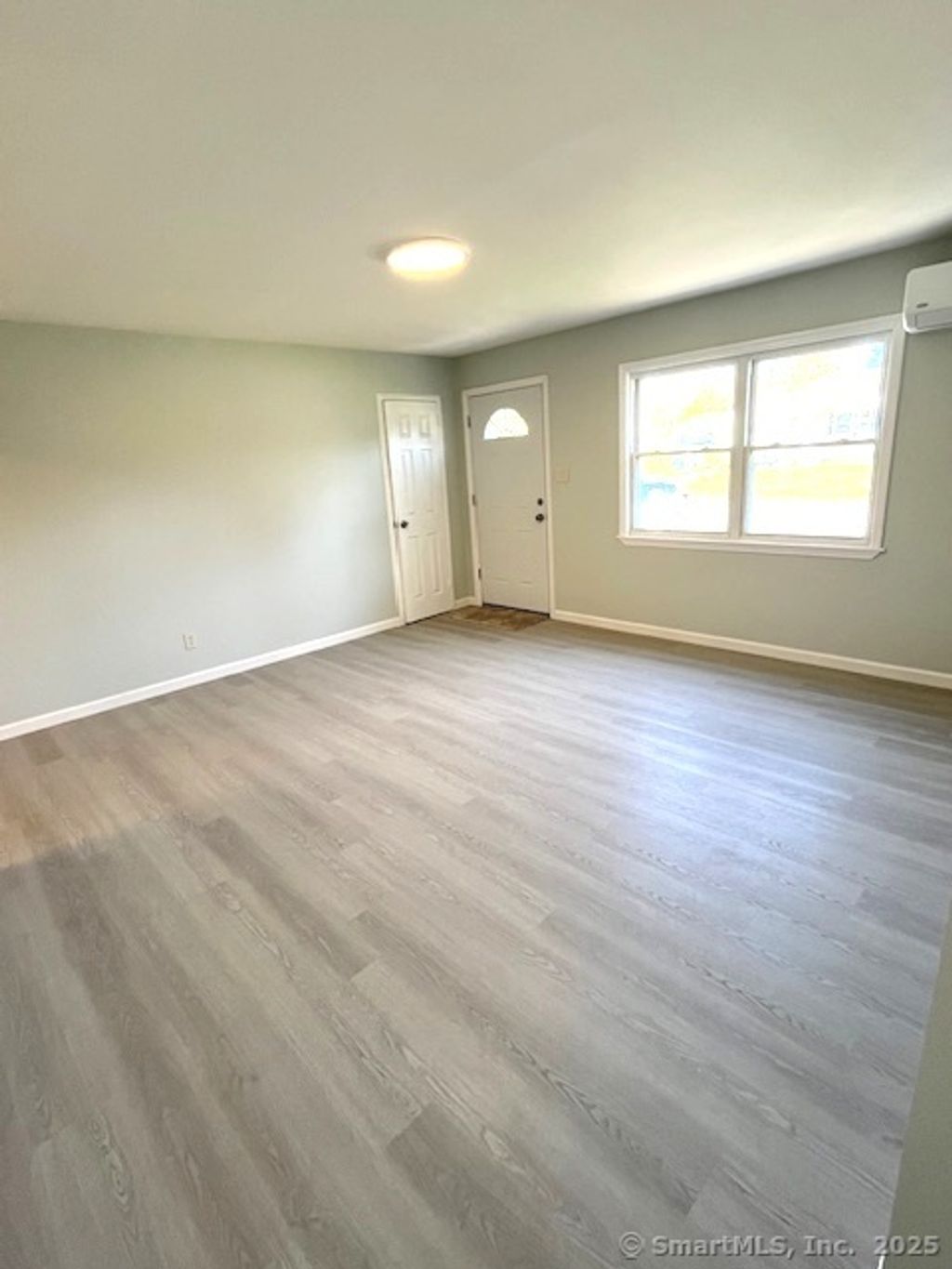 Photo of 4 Traders Court, Norwich, CT 06360 (MLS # 24135710)