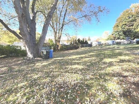 Tiny photo for 4 Traders Court, Norwich, CT 06360 (MLS # 24135710)