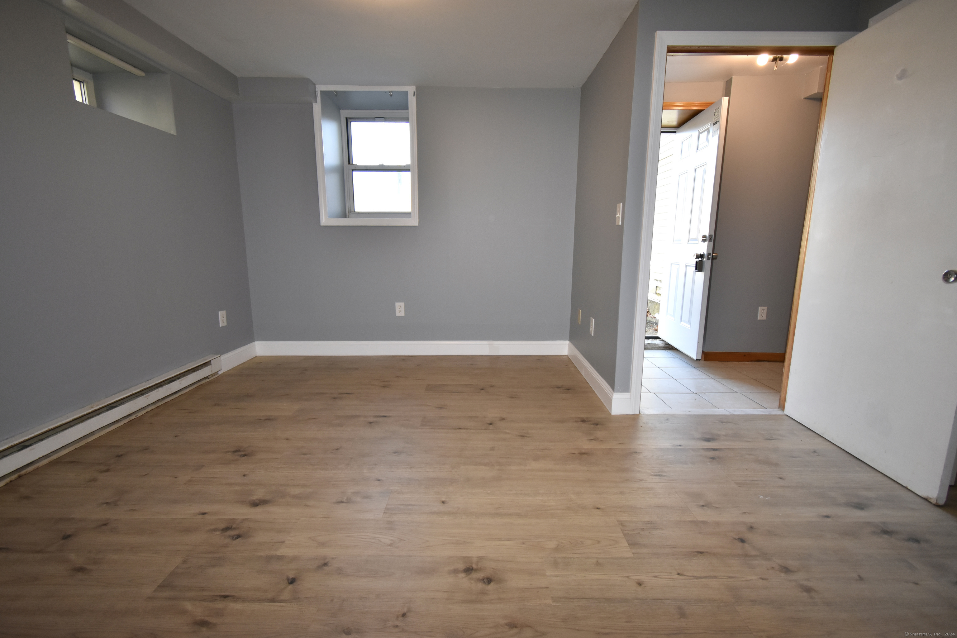 444 Main Street A, Torrington, Connecticut - 1 Bathrooms  
2 Rooms - 