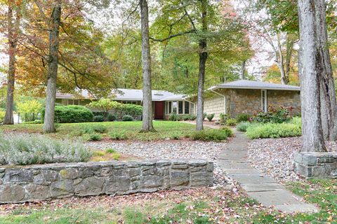 Tiny photo for 947 Galloping Hill Road, Fairfield, CT 06824 (MLS # 24133099)