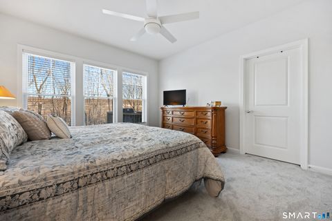 Tiny photo for 909 Tillinghast Drive #909, Oxford, CT 06478 (MLS # 24151108)