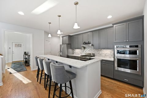 Tiny photo for 909 Tillinghast Drive #909, Oxford, CT 06478 (MLS # 24151108)