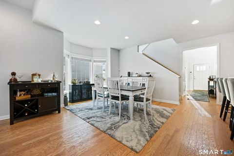 Tiny photo for 909 Tillinghast Drive #909, Oxford, CT 06478 (MLS # 24151108)