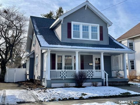 Photo of 36 Quentin Street, Hamden, CT 06517 (MLS # 24150946)