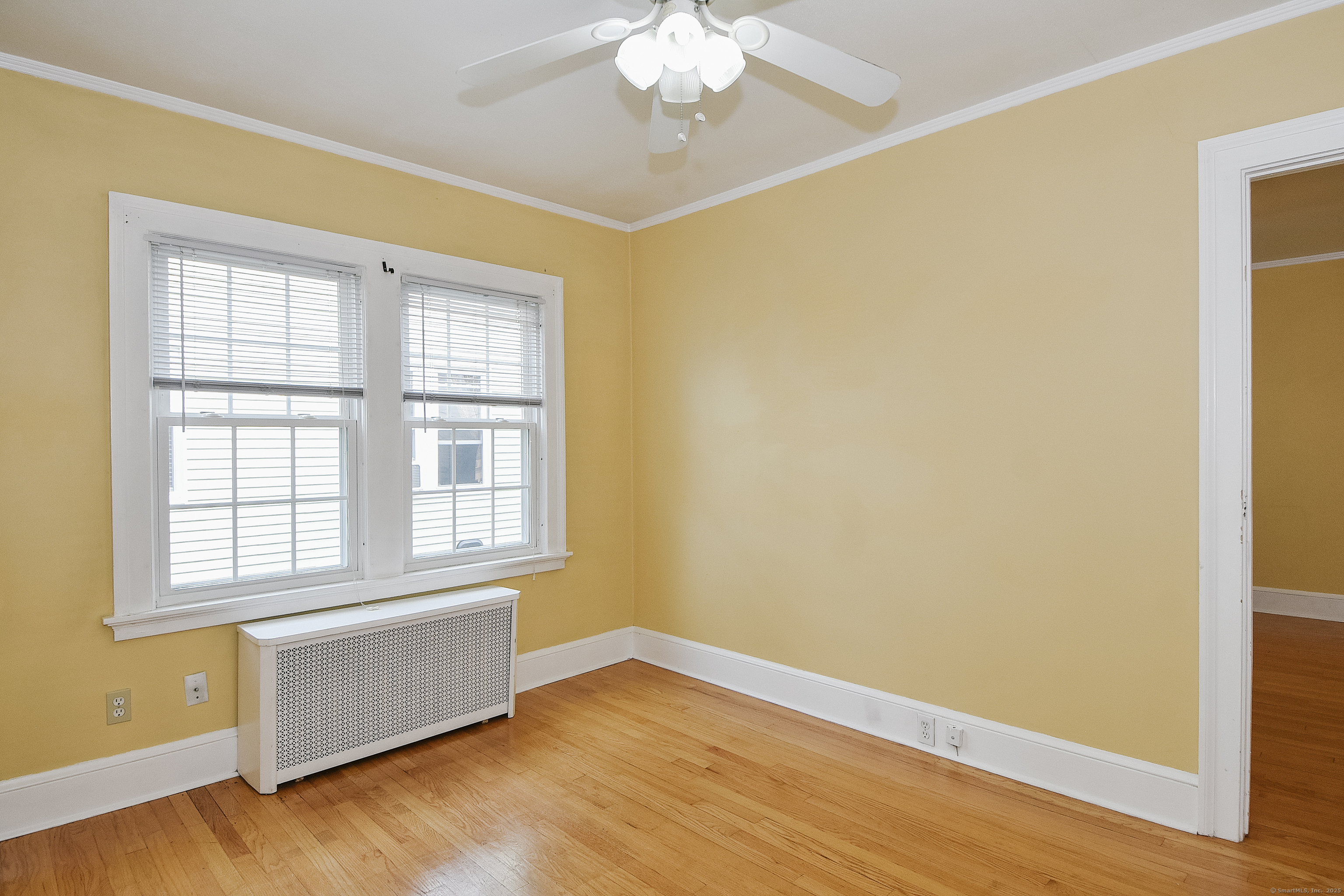 West Hartford, Connecticut 06119, United States, 3 Bedrooms Bedrooms, ,1 BathroomBathrooms,Residential,Pending,201346