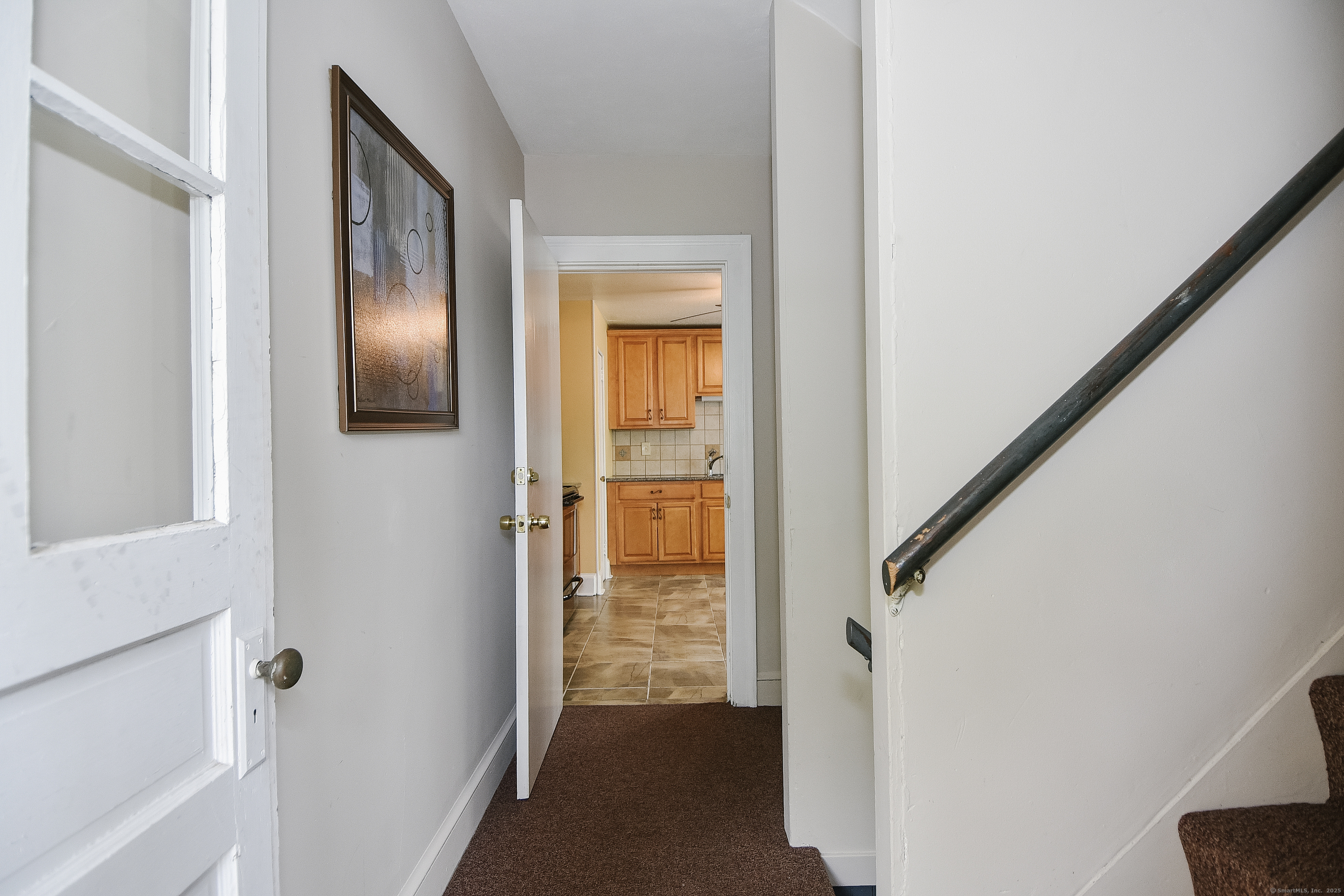 West Hartford, Connecticut 06119, United States, 3 Bedrooms Bedrooms, ,1 BathroomBathrooms,Residential,Pending,201346