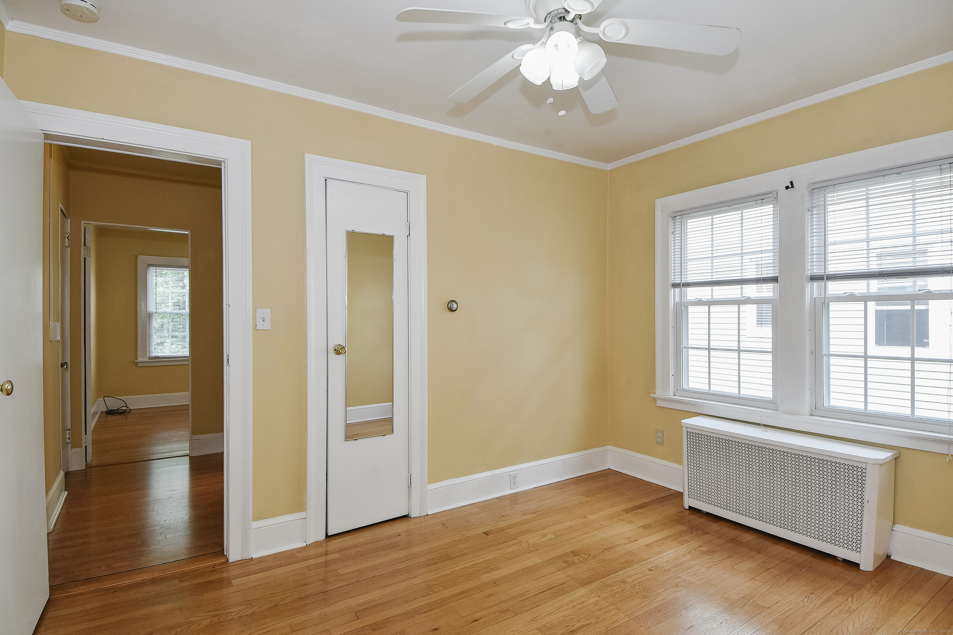 West Hartford, Connecticut 06119, United States, 3 Bedrooms Bedrooms, ,1 BathroomBathrooms,Residential,Pending,201346