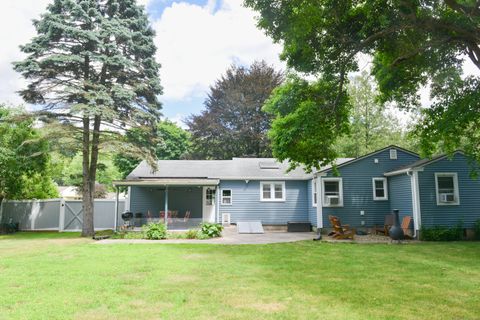 A home in Farmington