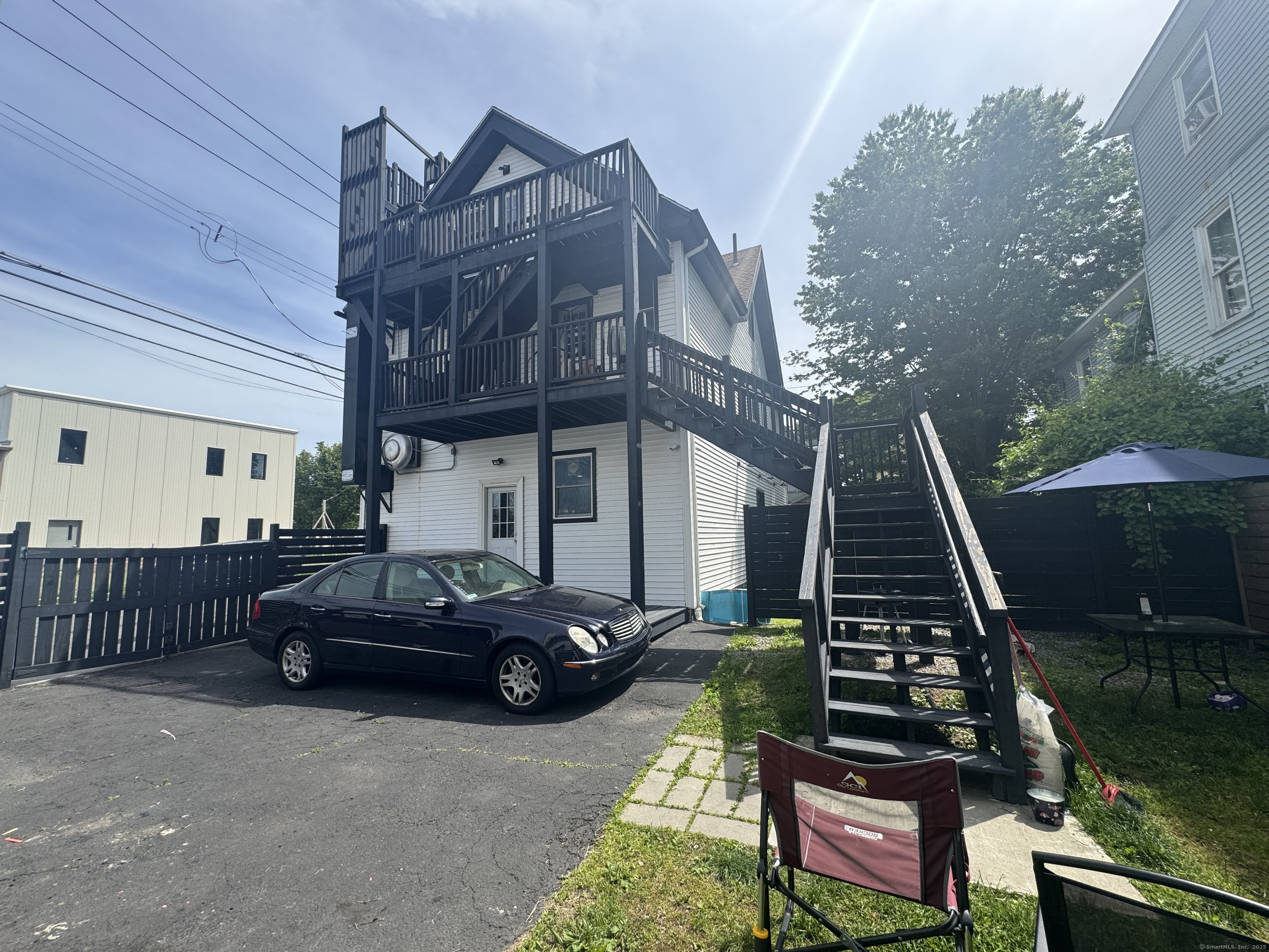 1189 Central Avenue