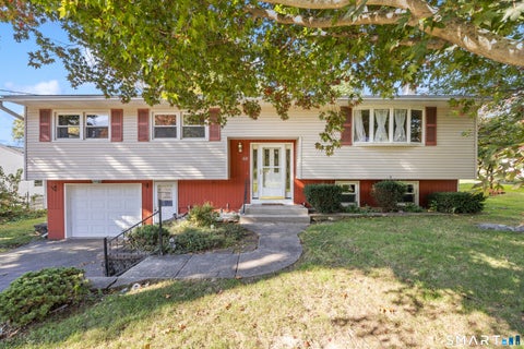 Photo of 60 Linda Court, Naugatuck, CT 06770 (MLS # 24215472)