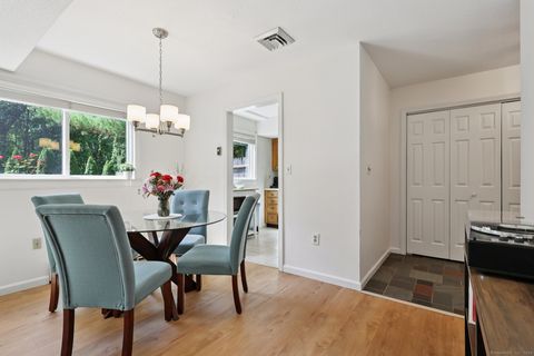 Tiny photo for 2 Farmington Meadow Drive #2, Farmington, CT 06032 (MLS # 24118546)