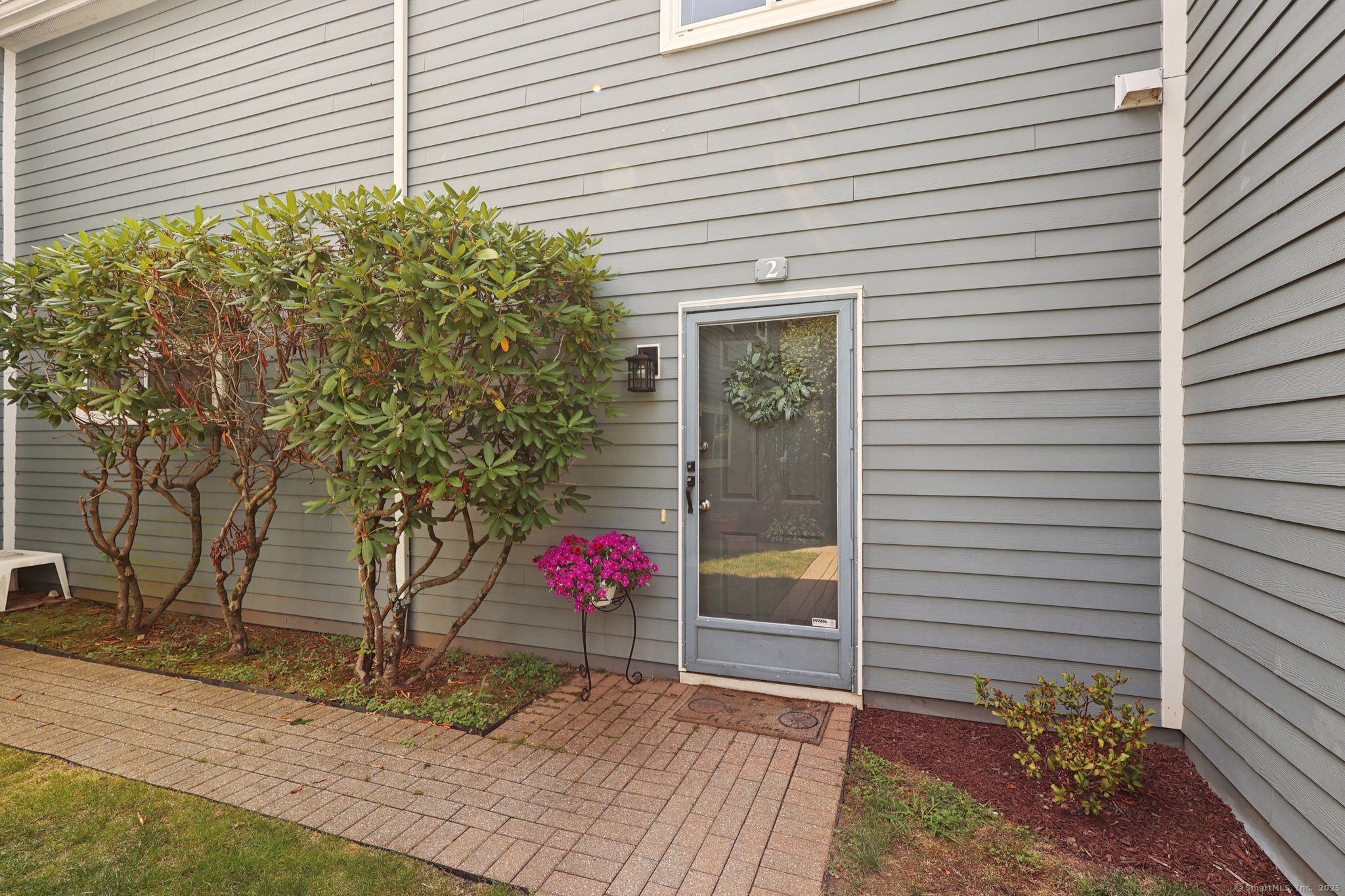 2 Farmington Meadow Drive 2