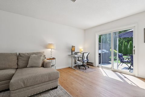 Tiny photo for 2 Farmington Meadow Drive #2, Farmington, CT 06032 (MLS # 24118546)