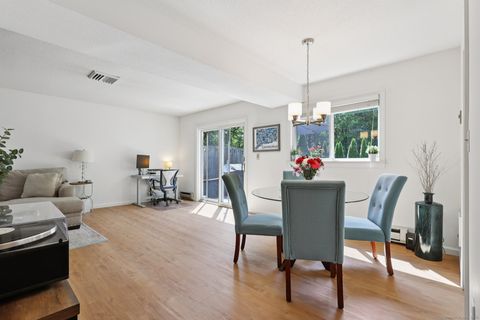 Tiny photo for 2 Farmington Meadow Drive #2, Farmington, CT 06032 (MLS # 24118546)