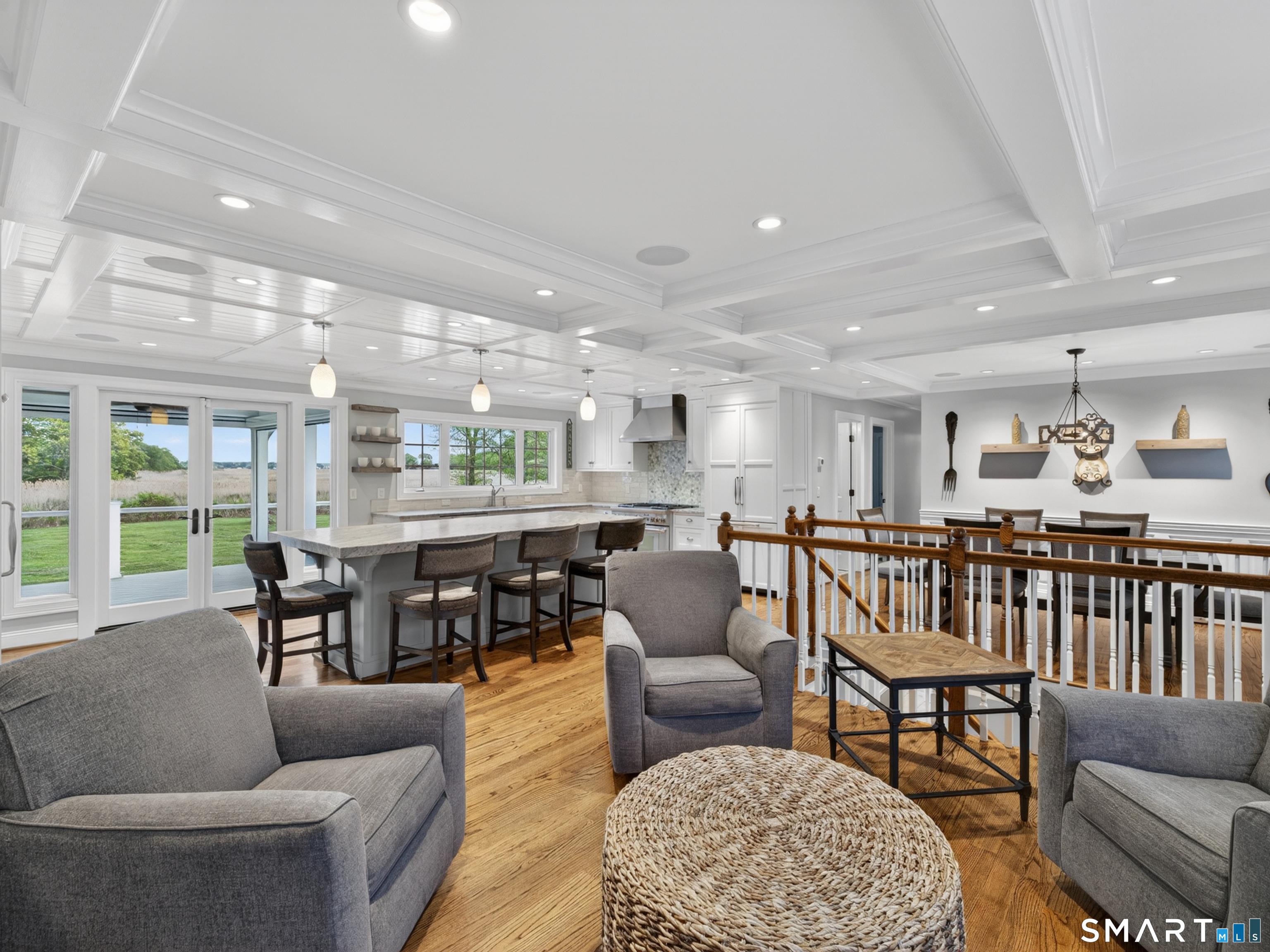4 Beach Road