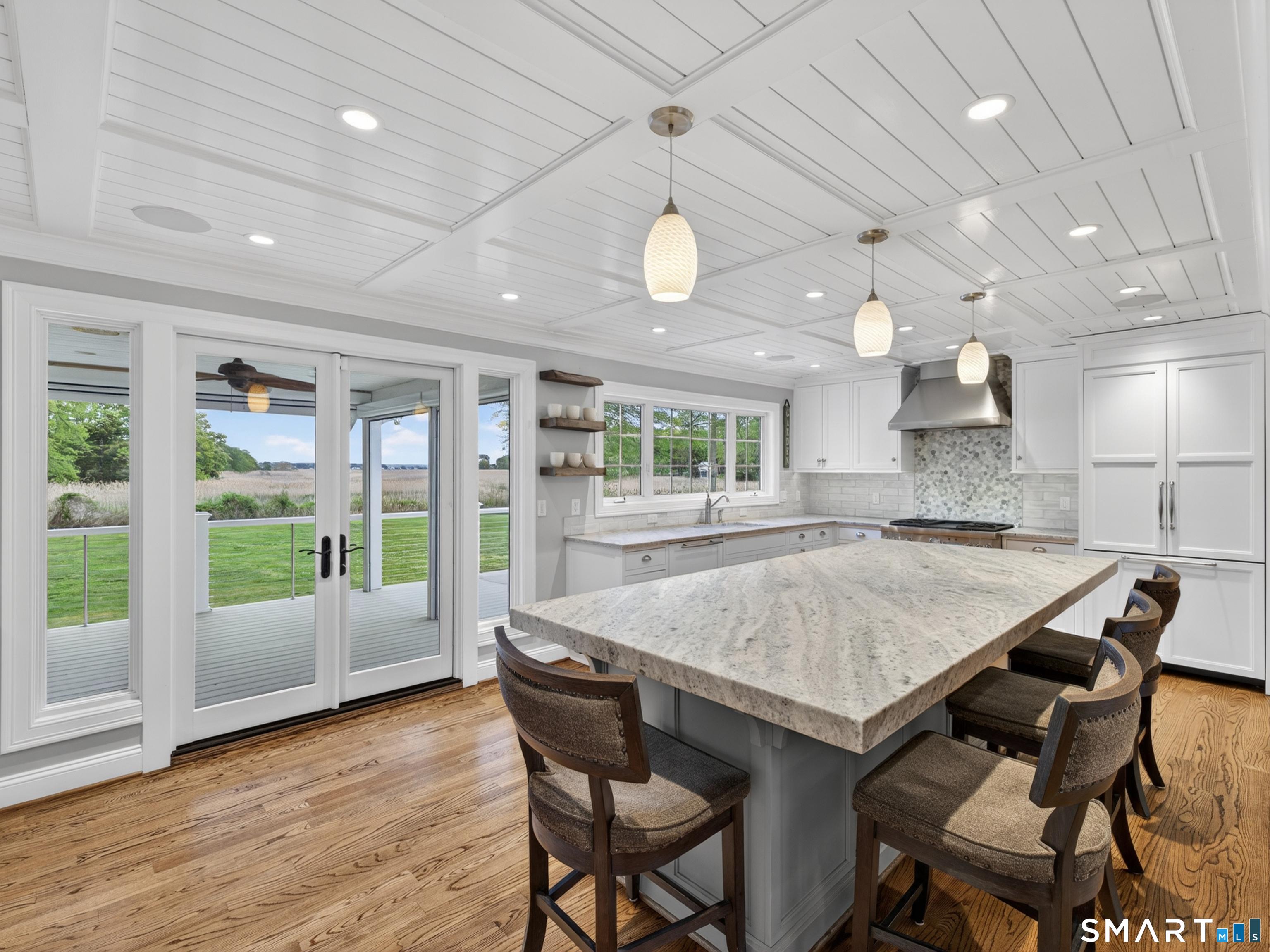 4 Beach Road