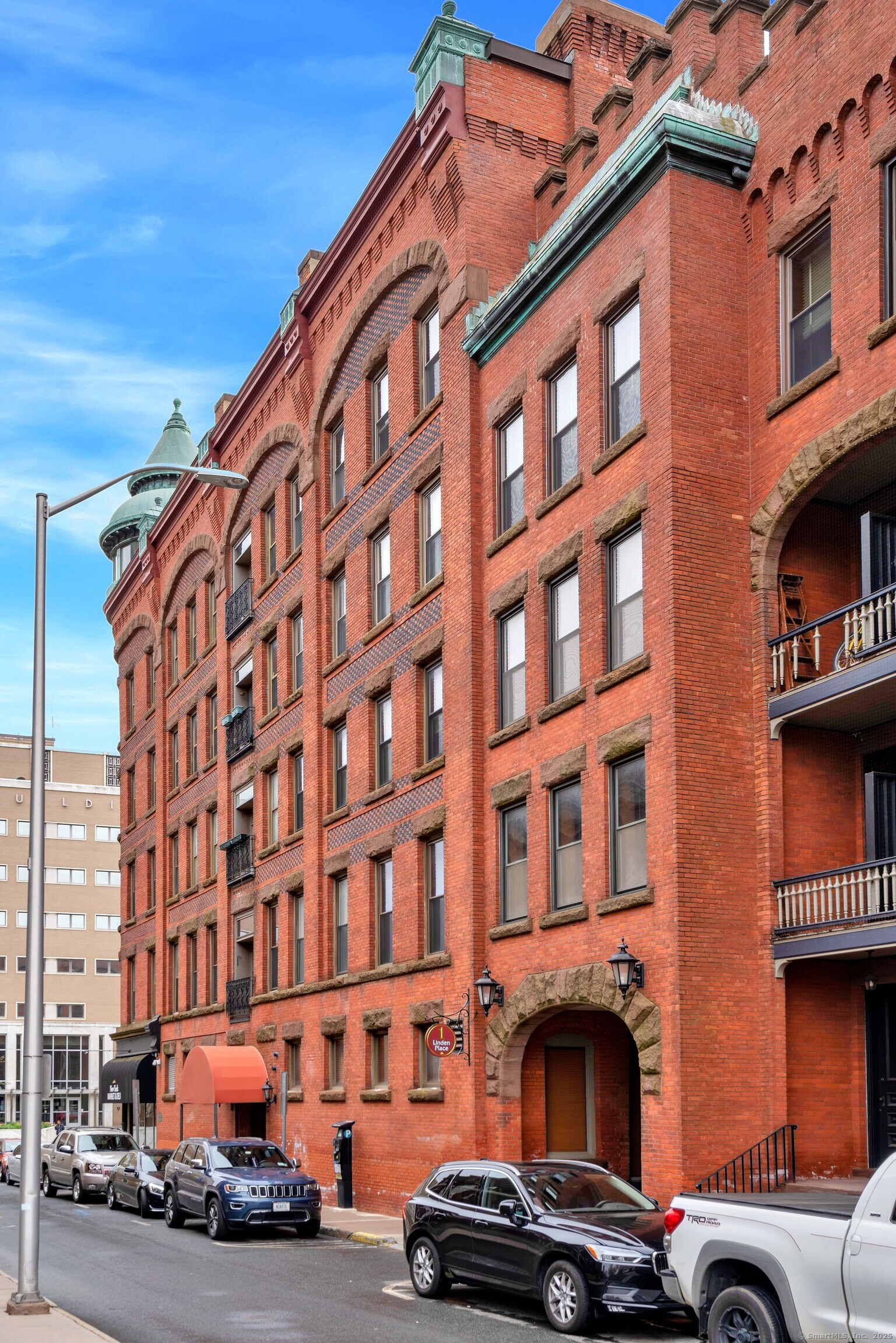1 Linden Place #APT 309, Hartford, Connecticut image 24