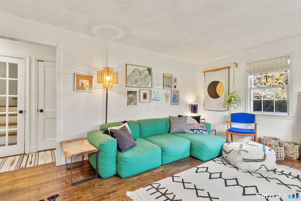 Photo of 130 Wainwright Place, Stratford, CT 06614 (MLS # 24146821)