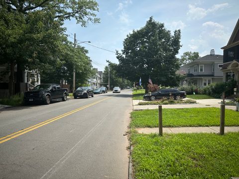 Tiny photo for 907 Elm Street, New Haven, CT 06511 (MLS # 24142148)