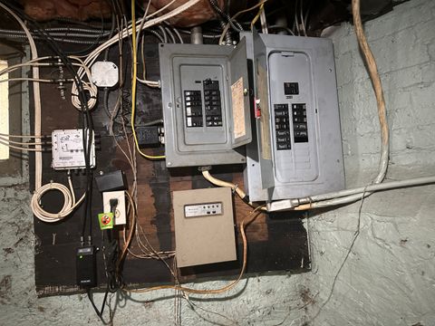 Tiny photo for 907 Elm Street, New Haven, CT 06511 (MLS # 24142148)