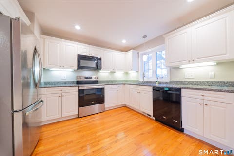Tiny photo for 9 Englewood Avenue #C, West Hartford, CT 06110 (MLS # 24199459)