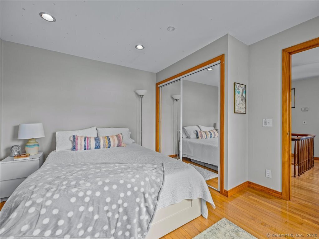 571 Pond Point Avenue, Milford, Connecticut image 26