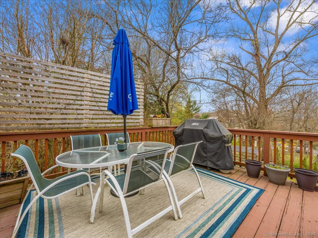 571 Pond Point Avenue, Milford, Connecticut image 32